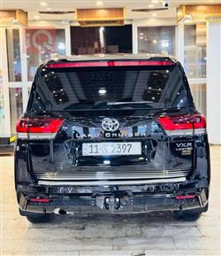 تويوتا لاندكروزر